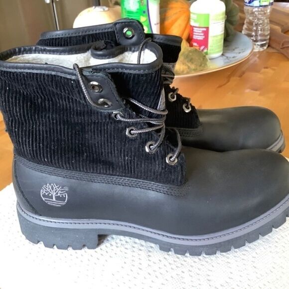 𝅺timberland New CONDITION MEN FUR LINED BLACK LEATHER BOOTS SIZE 8.5​​ - Picture 1 of 7